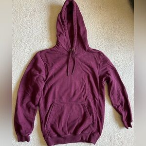 Maroon sweatshirt